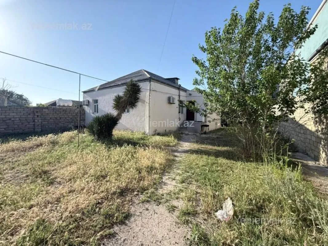 Satılır 4 otaqlı həyət evi 120 m²