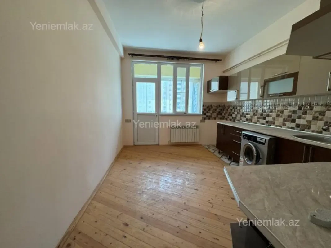 Satılır 3 otaqlı yeni tikili 90 m²