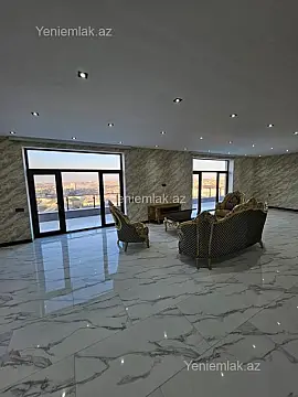 Satılır 9 otaqlı həyət evi 800 m²