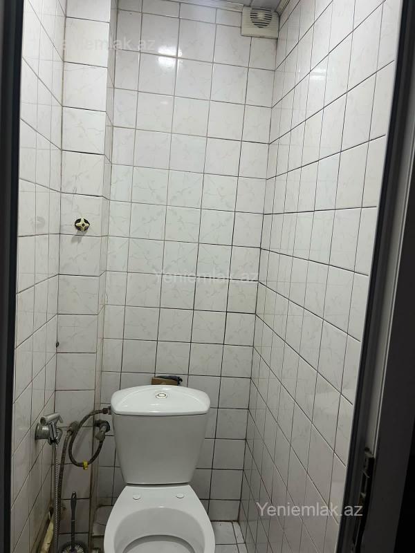 Satılır 3 otaqlı köhnə tikili 67 m²