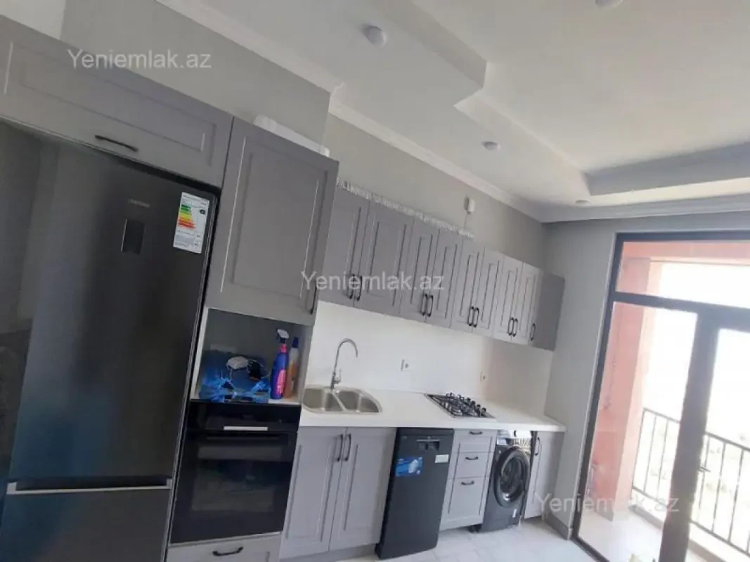 Satılır 2 otaqlı yeni tikili 87.5 m²