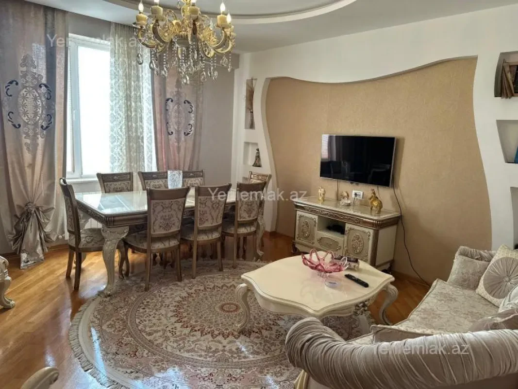Satılır 3 otaqlı yeni tikili 96 m²