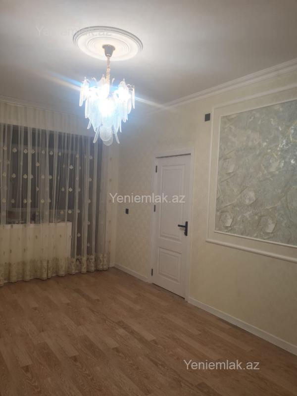 Satılır 2 otaqlı köhnə tikili 42 m²