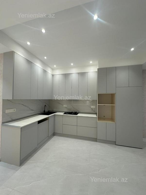 Satılır 2 otaqlı yeni tikili 65 m²