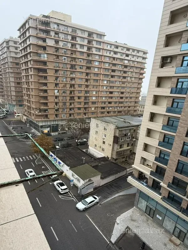 Satılır 3 otaqlı yeni tikili 128 m²