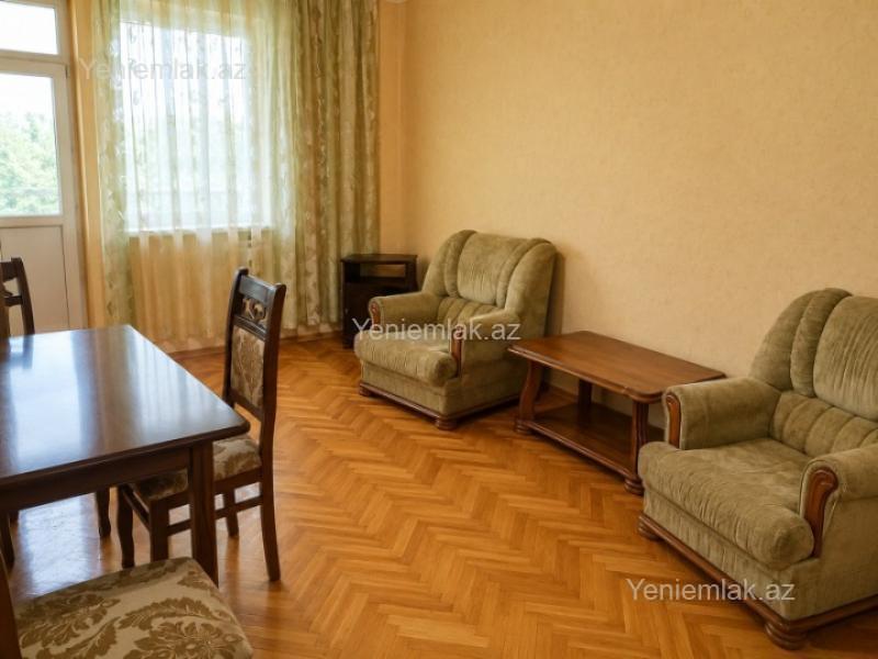 Satılır 2 otaqlı köhnə tikili 60 m²