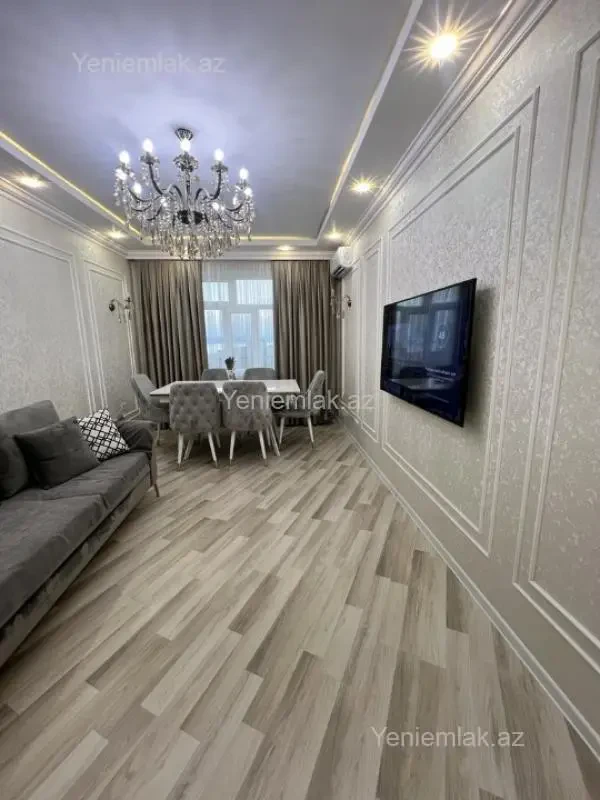 Satılır 3 otaqlı köhnə tikili 90 m²