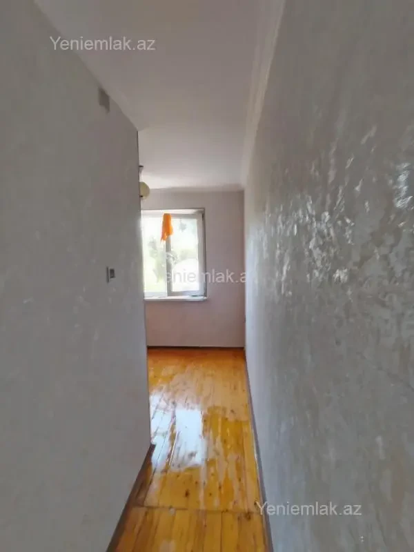 Satılır 2 otaqlı köhnə tikili 46 m²