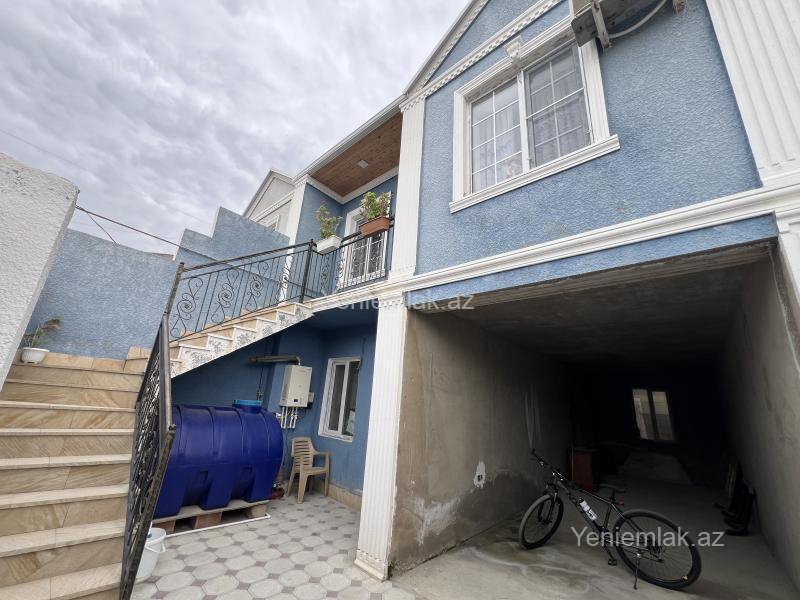 Satılır 4 otaqlı həyət evi 130 m²
