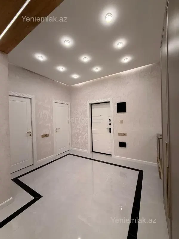 Satılır 2 otaqlı yeni tikili 85 m²