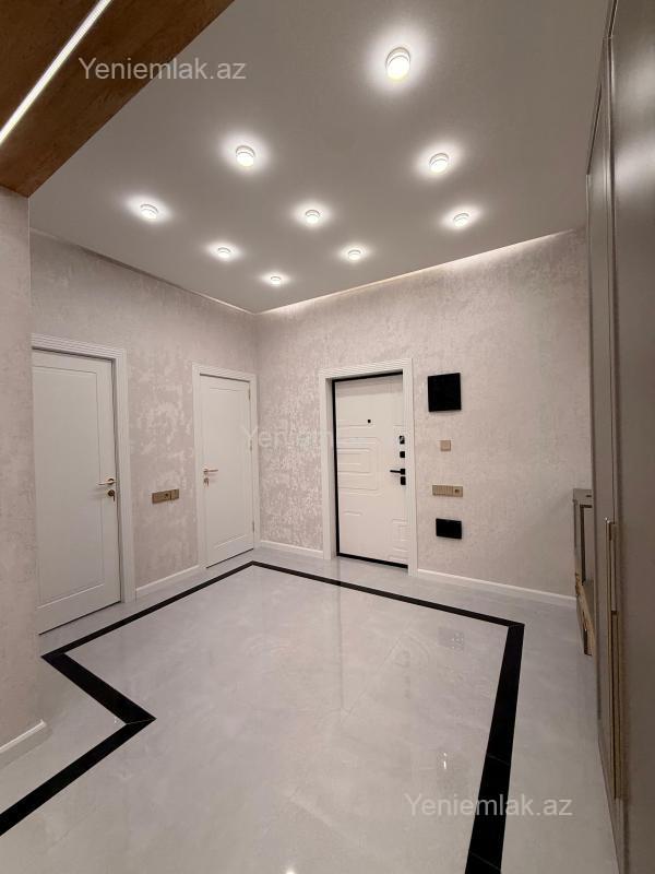 Satılır 2 otaqlı yeni tikili 85 m²