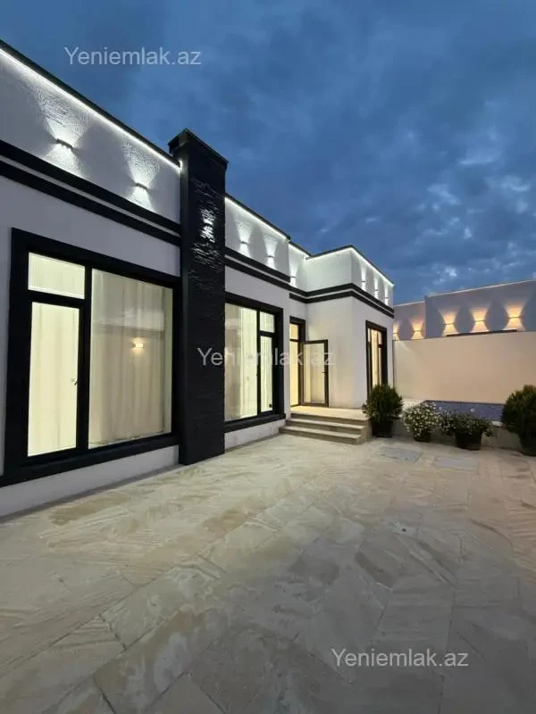 Satılır 4 otaqlı həyət evi 130 m²