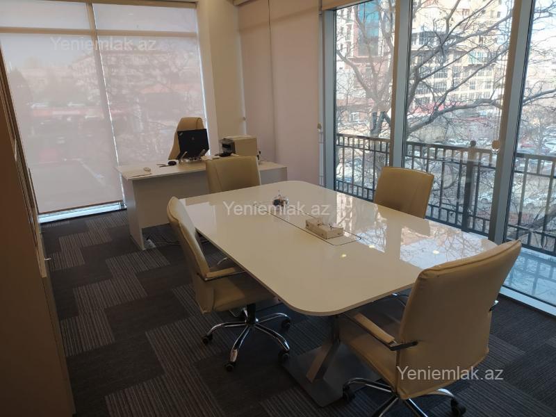 Satılır 9 otaqlı obyekt 400 m²