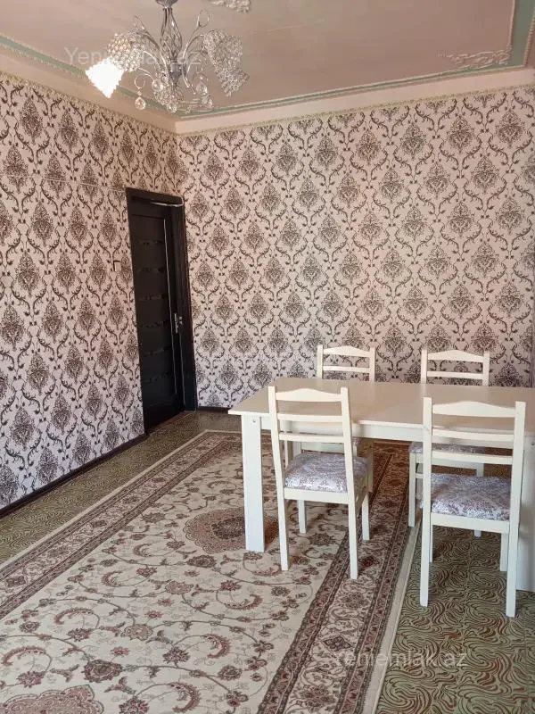 Satılır 3 otaqlı köhnə tikili 75 m²