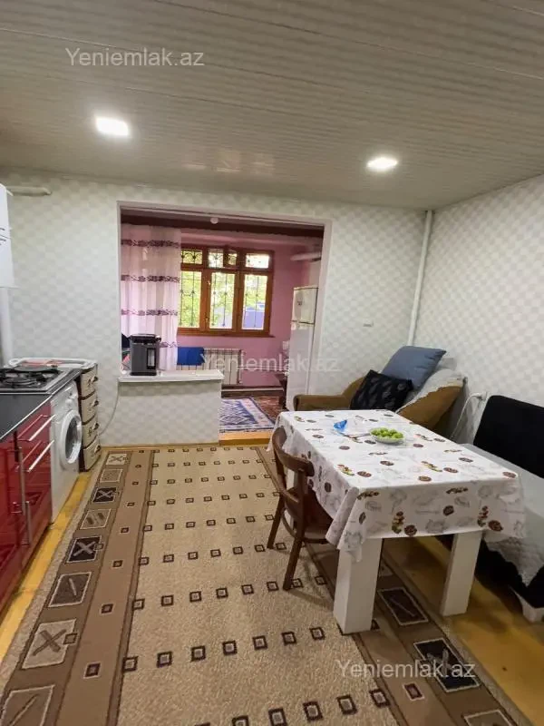Satılır 3 otaqlı köhnə tikili 65 m²