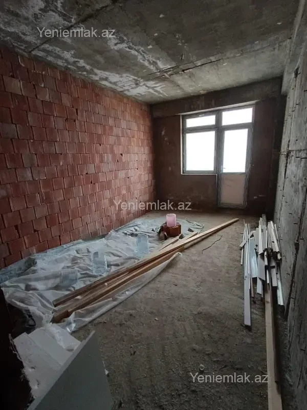 Satılır 2 otaqlı yeni tikili 105 m²