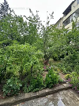 Satılır 3 otaqlı köhnə tikili 80 m² — Bakı, Nizami 3 otaq 80.00 m²