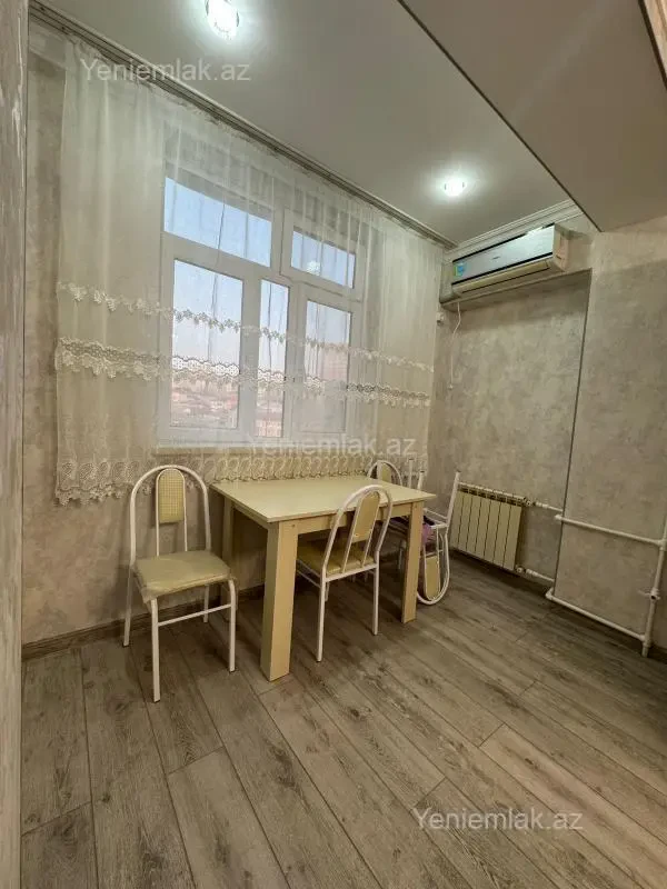 Satılır 1 otaqlı köhnə tikili 23 m²