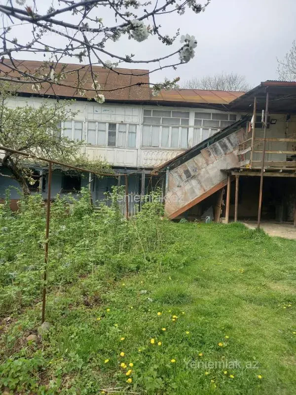 Satılır 4 otaqlı həyət evi 80 m²