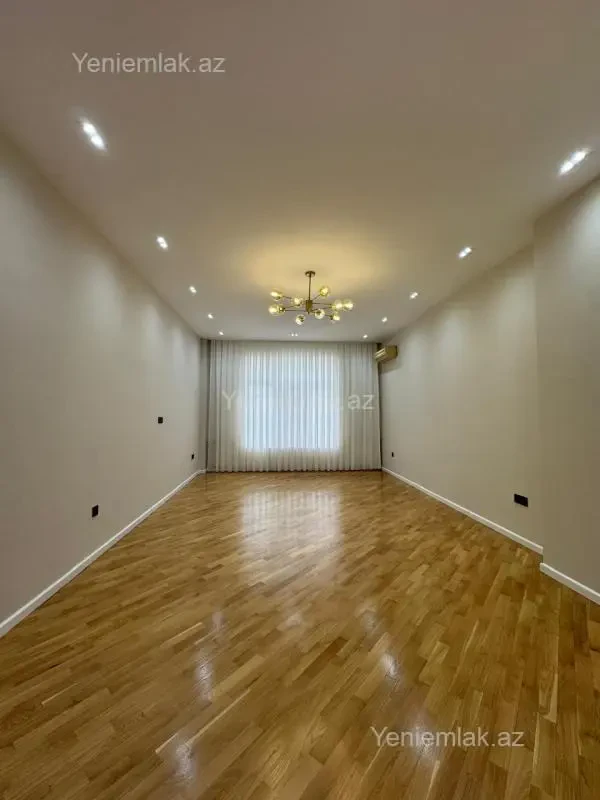 Satılır 3 otaqlı yeni tikili 148 m²