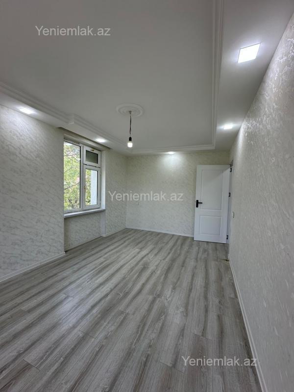 Satılır 1 otaqlı köhnə tikili 35 m²