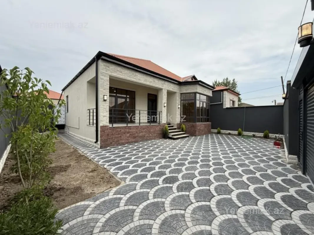 Satılır 3 otaqlı həyət evi 100 m²