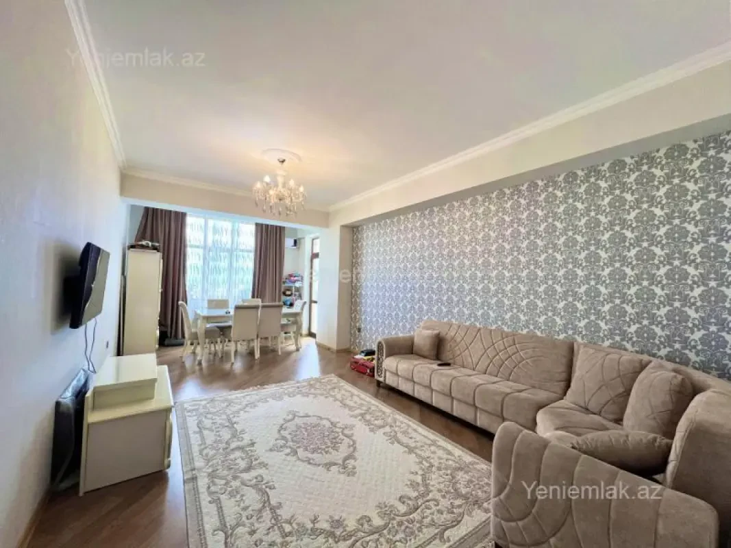 Satılır 2 otaqlı yeni tikili 102 m²