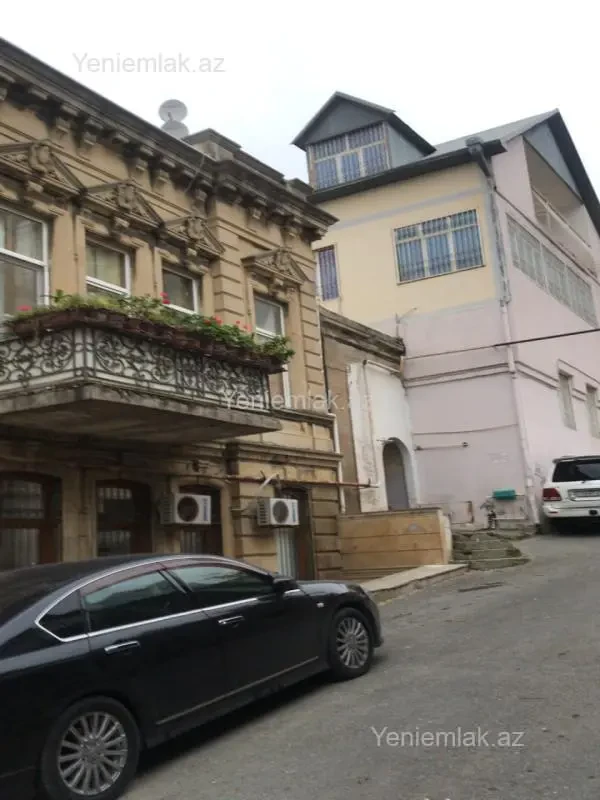 Satılır 2 otaqlı köhnə tikili 30 m²