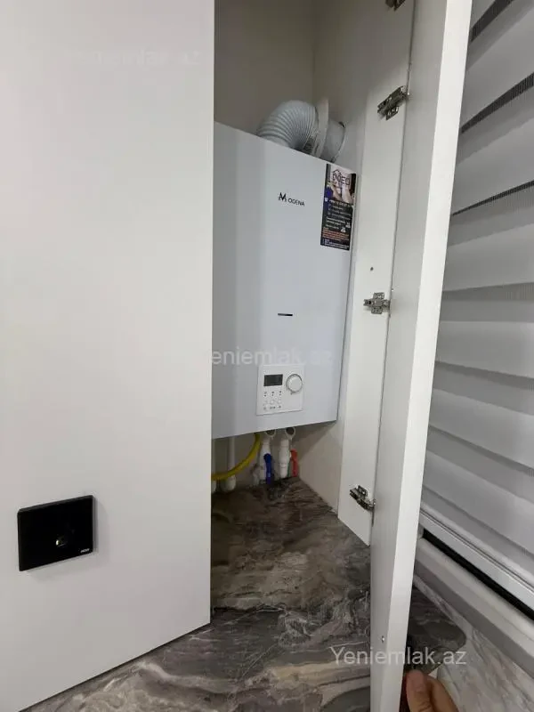 Satılır 3 otaqlı köhnə tikili 83 m²