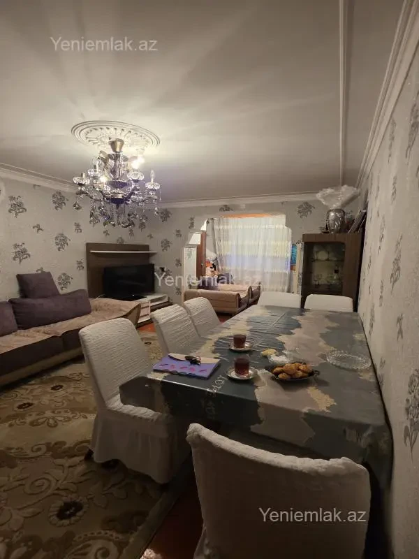 Satılır 3 otaqlı köhnə tikili 57 m²