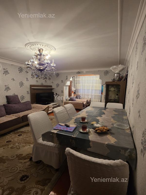 Satılır 3 otaqlı köhnə tikili 57 m²