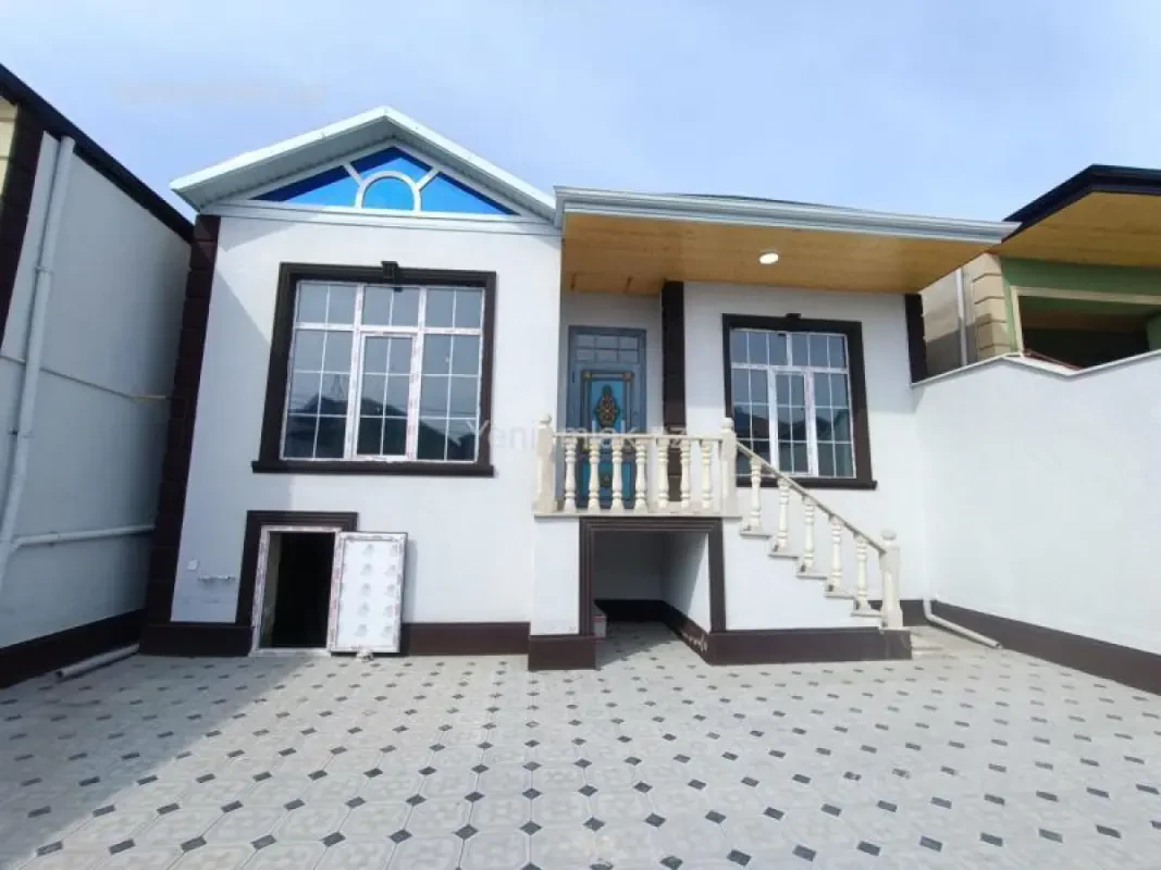 Satılır 3 otaqlı həyət evi 100 m²