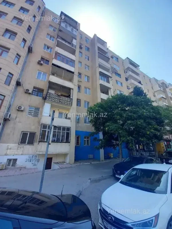 Satılır 3 otaqlı köhnə tikili 80 m²