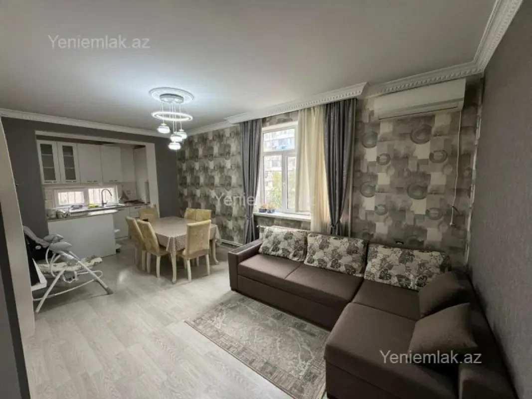 Satılır 2 otaqlı köhnə tikili 47 m²