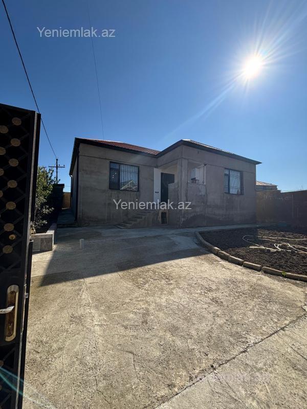 Satılır 3 otaqlı həyət evi 110 m²