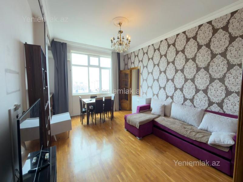 Satılır 2 otaqlı yeni tikili 60 m²