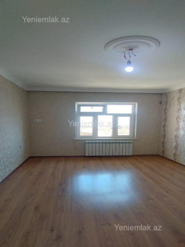 Satılır 2 otaqlı köhnə tikili 65 m²