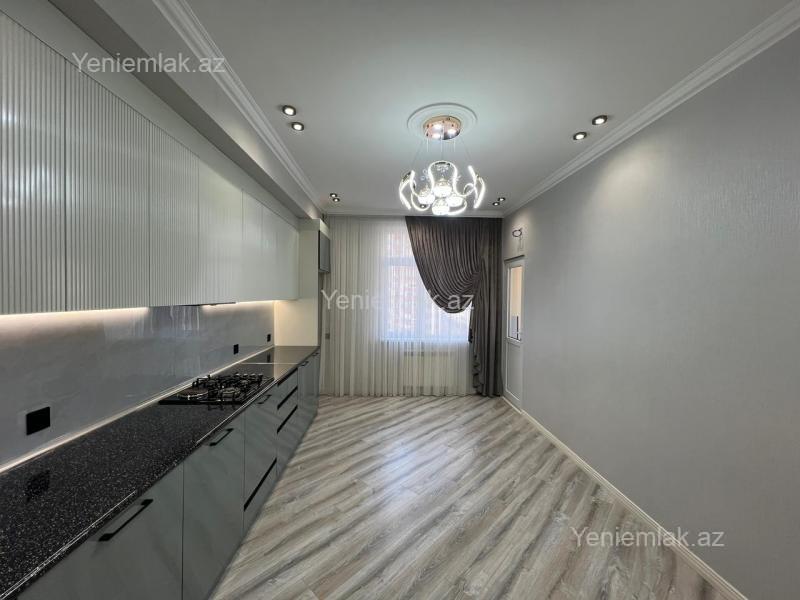 Satılır 3 otaqlı yeni tikili 107 m²