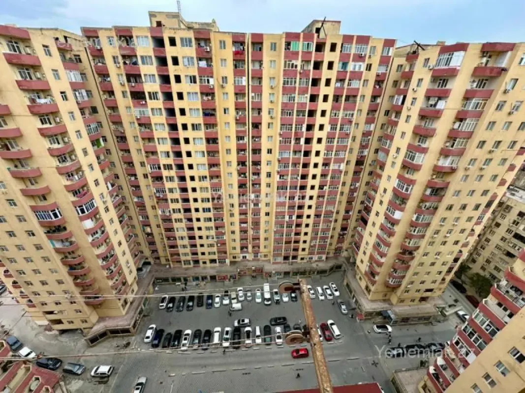 Satılır 2 otaqlı yeni tikili 77.5 m²