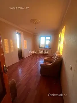 Satılır 5 otaqlı köhnə tikili 110 m² — Bakı, Suraxanı 5 otaq 110.00 m²