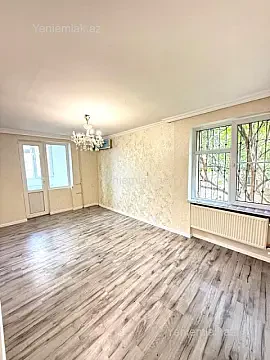 Satılır 3 otaqlı köhnə tikili 62 m² — Bakı, Nərimanov 3 otaq 62.00 m²