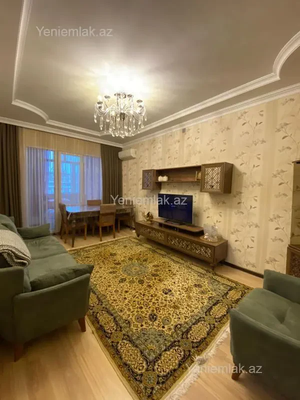Satılır 2 otaqlı köhnə tikili 63 m²