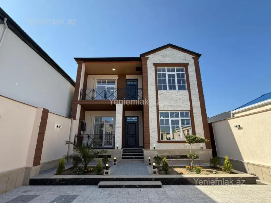 Satılır 6 otaqlı həyət evi 165 m²