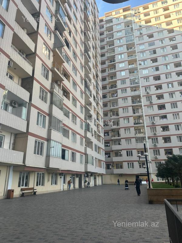 Satılır 3 otaqlı yeni tikili 158 m²