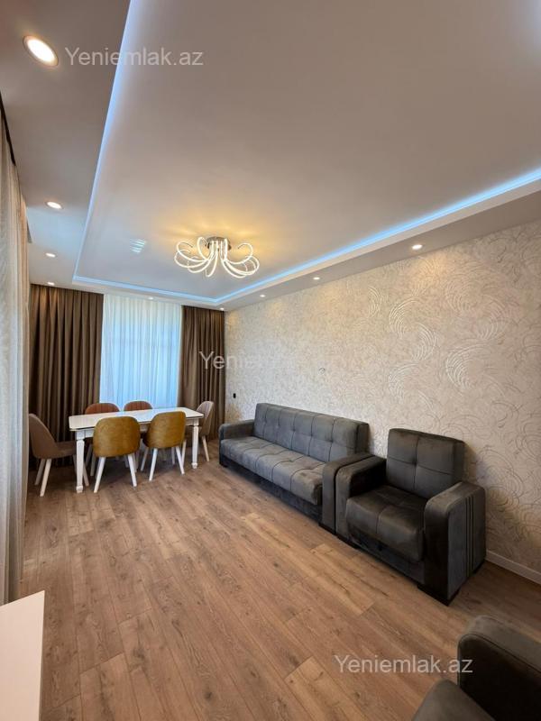 Satılır 2 otaqlı köhnə tikili 65 m²