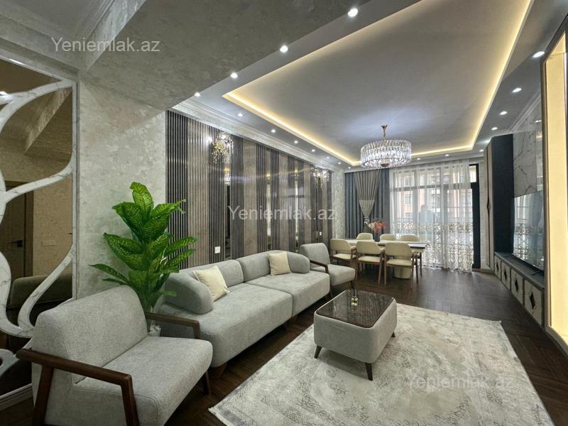 Satılır 3 otaqlı yeni tikili 128 m²