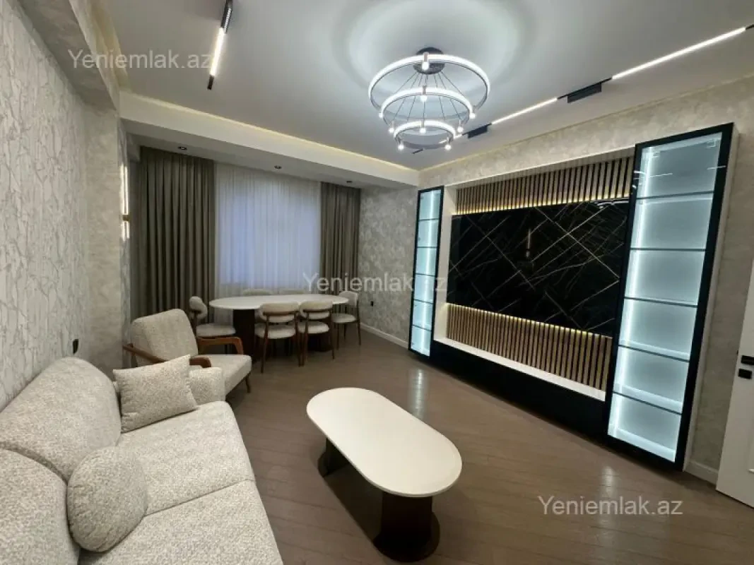 Satılır 3 otaqlı yeni tikili 115 m²