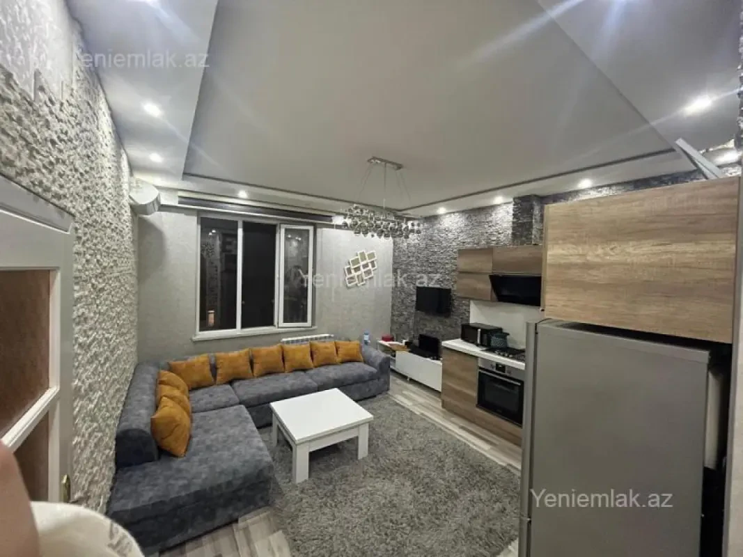 Satılır 3 otaqlı yeni tikili 60 m²
