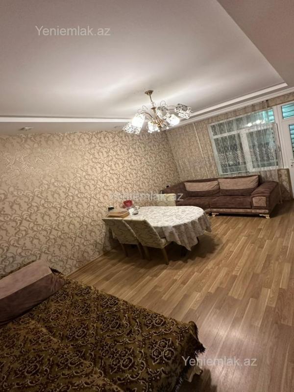 Satılır 3 otaqlı köhnə tikili 55 m²