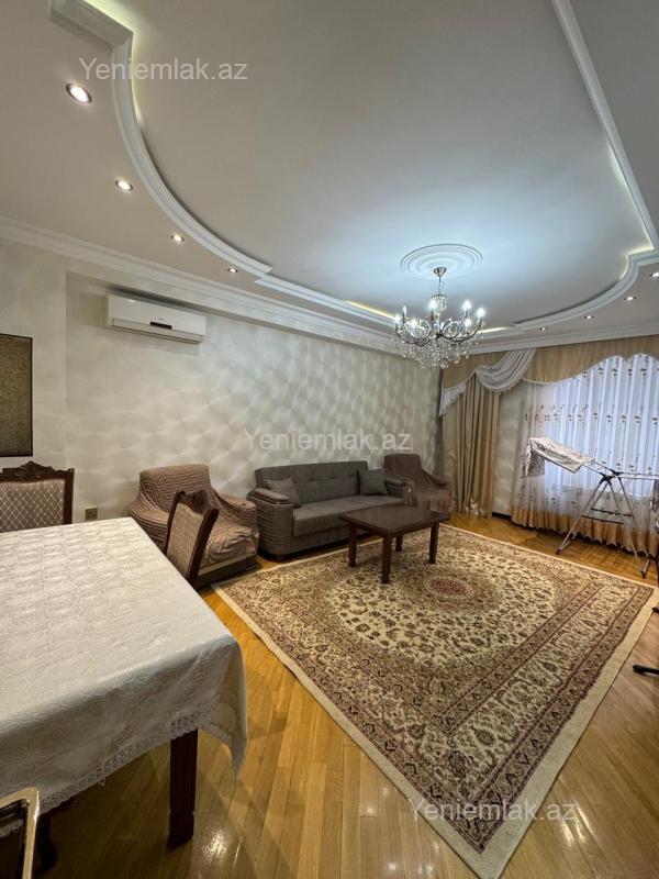 Satılır 3 otaqlı yeni tikili 95 m²